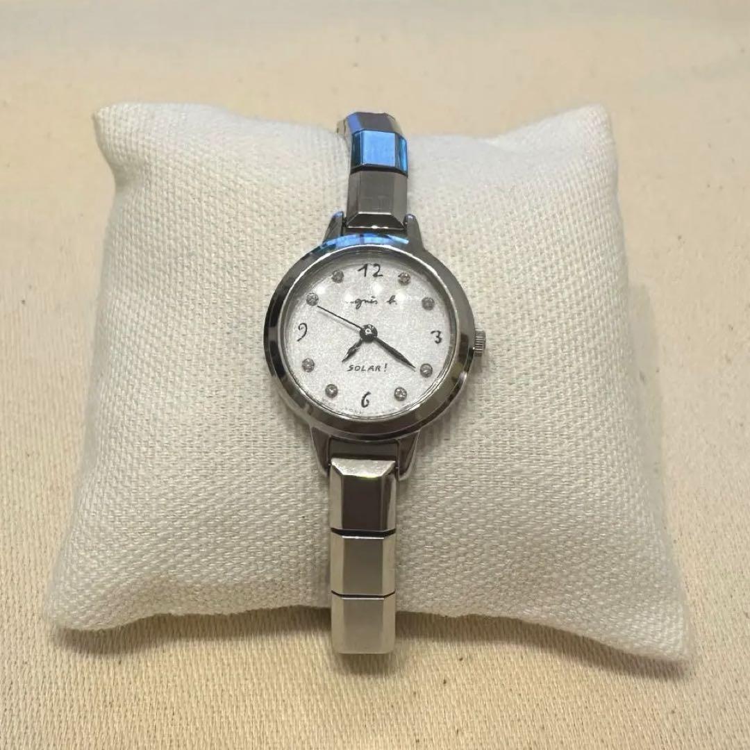 Agnes b. Solar Watch