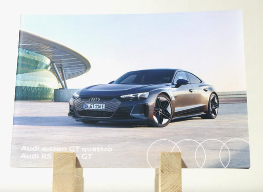 Audi e-tron GTquattro • RS e-tron GT Catalog