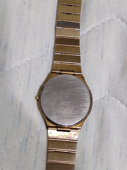 SEIKO Analog Watch White/Gold