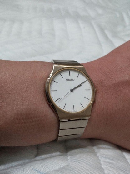 SEIKO Analog Watch White/Gold