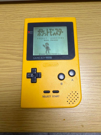 Game Boy Pocket Yellow + Pokémon Green