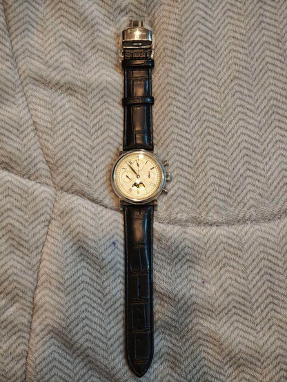 Swan's Neck Chronograph Winding Watch Chronograph Watch Excellent Condition