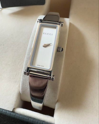 【Extremely Beautiful Condition • Functional 】 GUCCI Watch 1500L Silver Bangle with Box