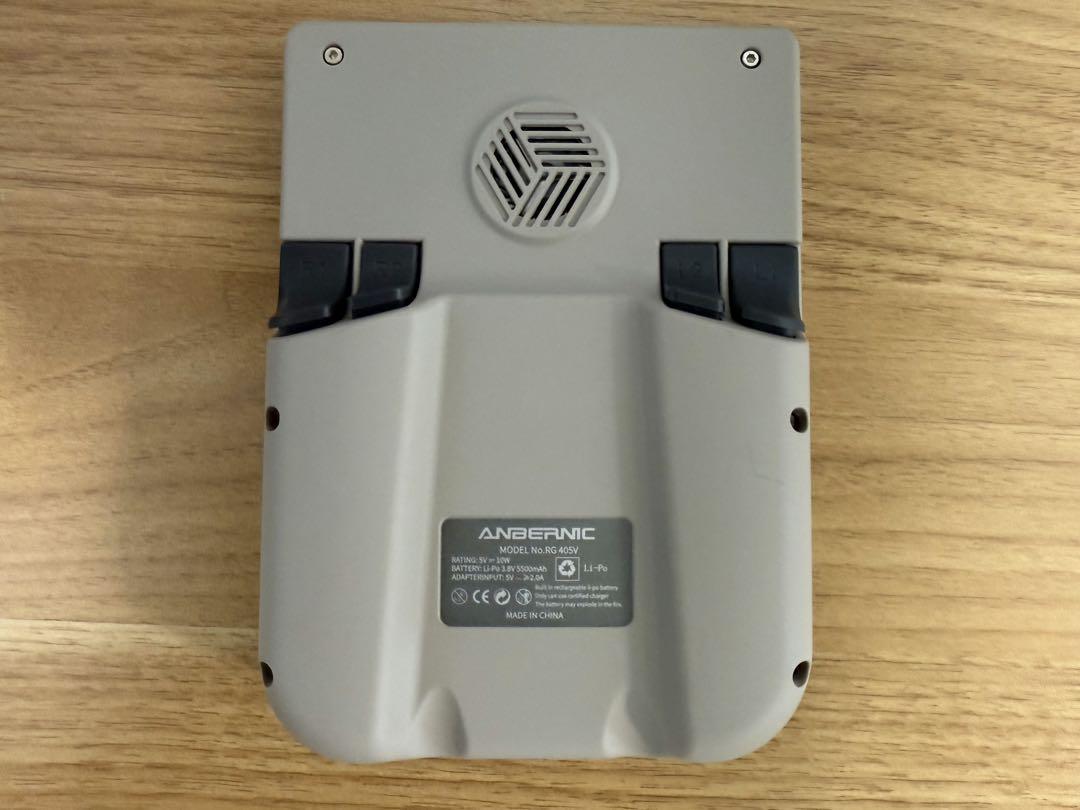 Anbernic RG405V Excellent Condition with 128GB SD Card