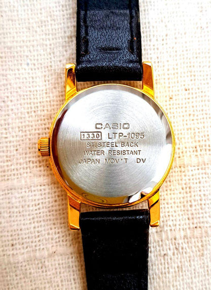 SEIKO Seiko Watch Quartz 1N01-0BX0 Vintage Leather Gold