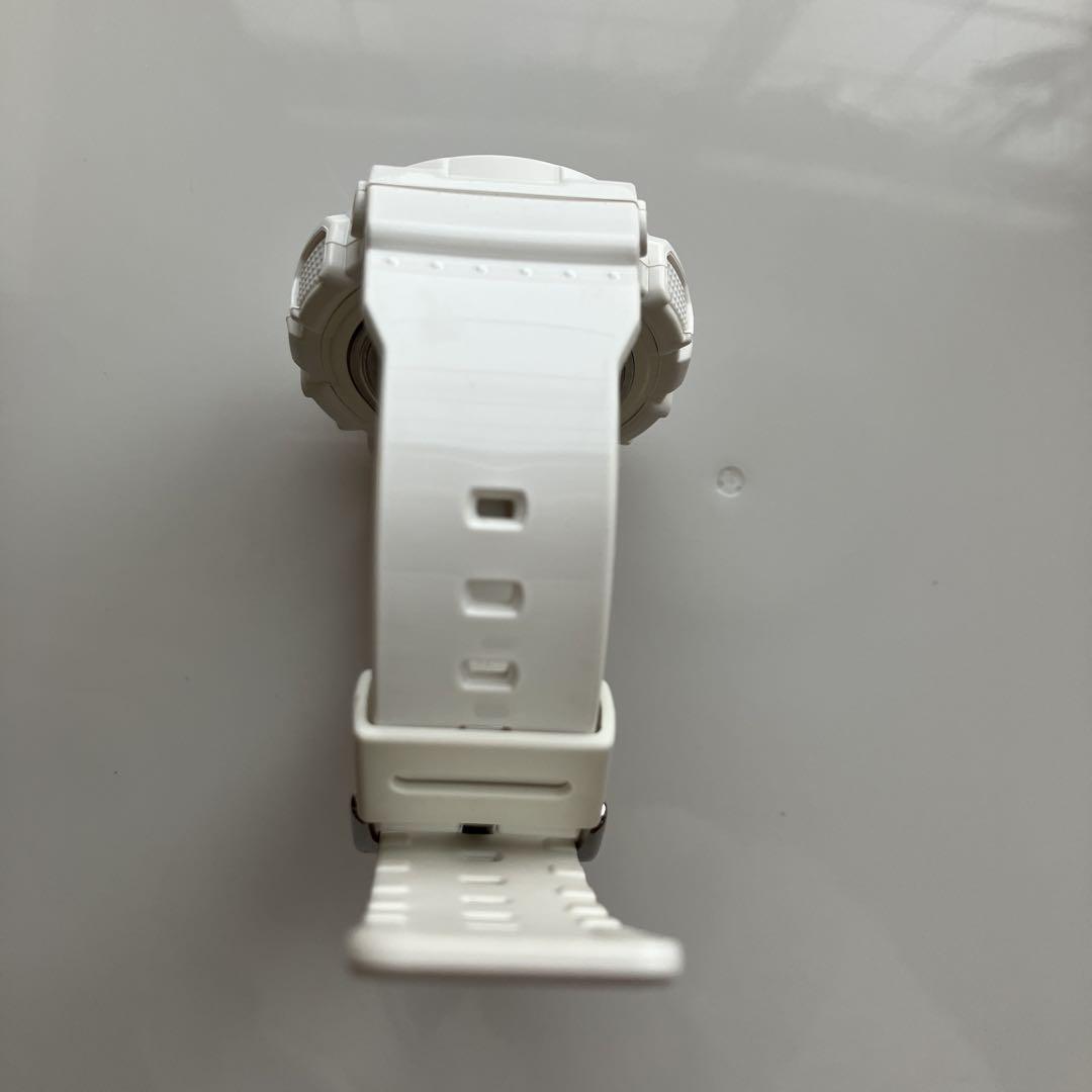 Beautiful condition CASIO BABY-G White Silver Ladies Water Resistant