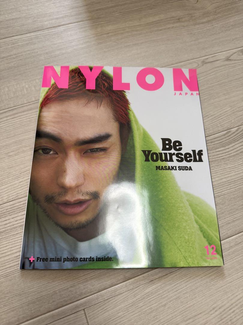 NYLON JAPAN December 2022