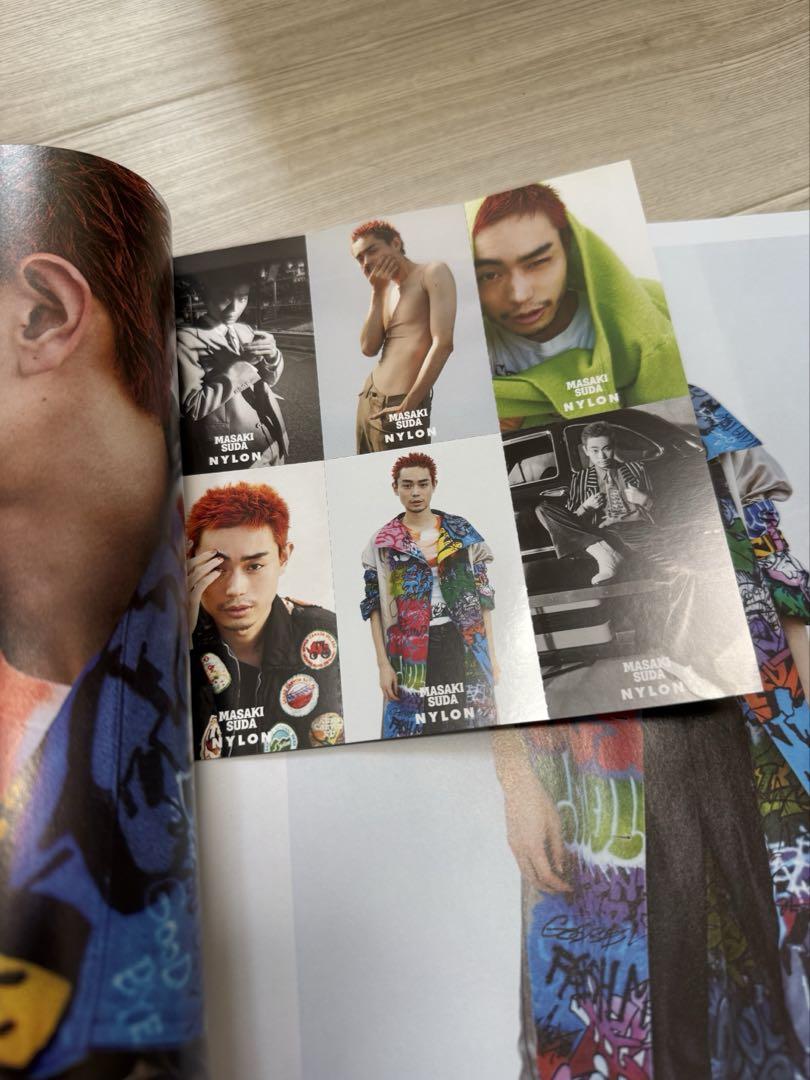 NYLON JAPAN December 2022