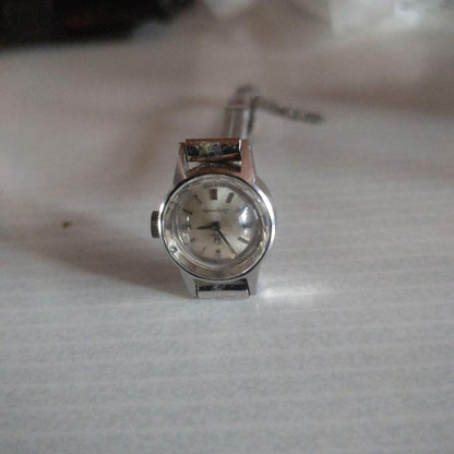 Omega Ladies Mechanical Winding Watch Silver Mesh Band