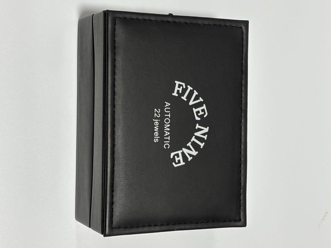 Unused FIVE NINE Automatic Winding Watch 22jewels with Zippo