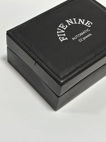 Unused FIVE NINE Automatic Winding Watch 22jewels with Zippo