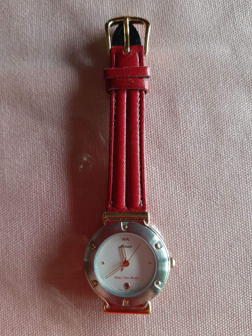 Beautiful Condition CASIO Women's Watch 5atm