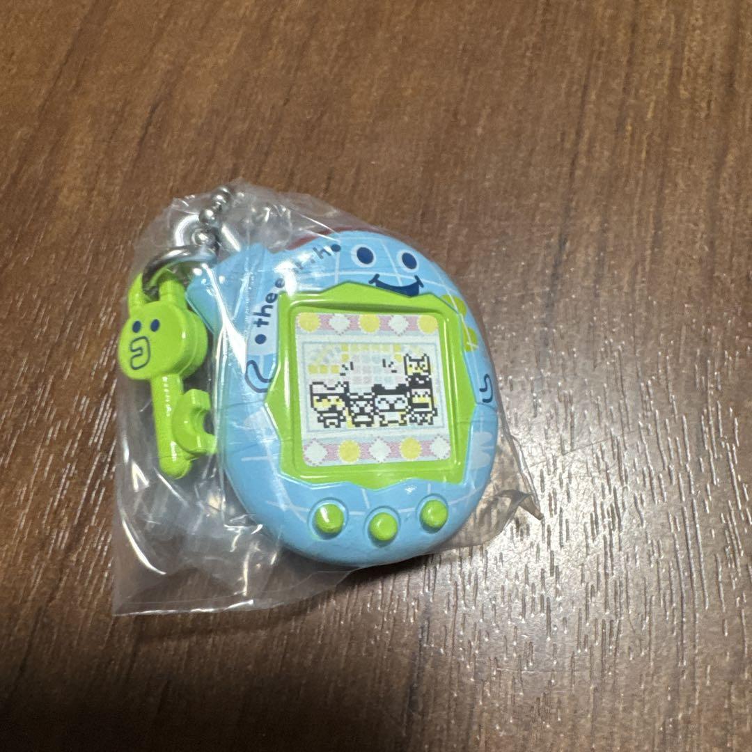 Tamagotchi-style Virtual Pet Set