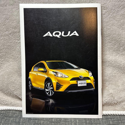 2019 October Current Toyota AQUA Catalog Set