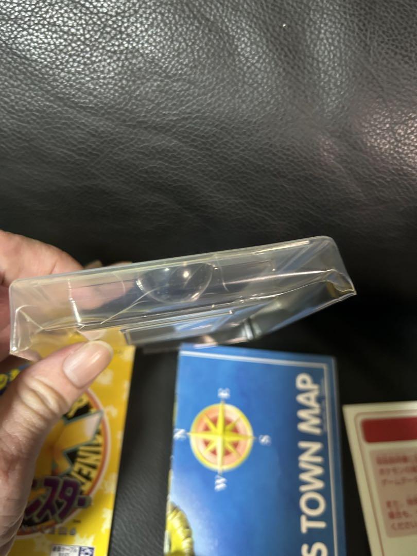 Pokémon GB Pocket Monsters Pikachu Box, Manual, Map Accessories Complete