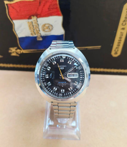YM067 Seiko 6119-7160 5SPORTS Day Date Watch Excellent Condition