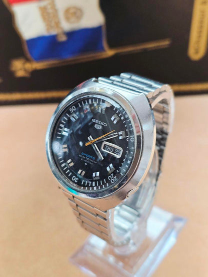 YM067 Seiko 6119-7160 5SPORTS Day Date Watch Excellent Condition