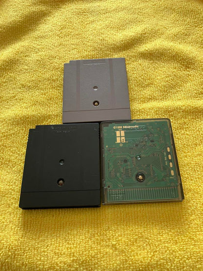 Action confirmed Game Boy Color 3 in 1 bundled with Yu-Gi-Oh! Duel Monsters 4