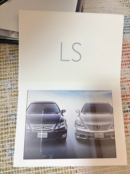 Lexus LS 460 / LS 600h Catalog and CD