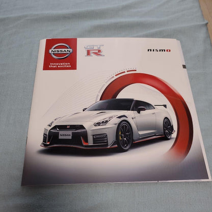 Nissan GT-R Catalog
