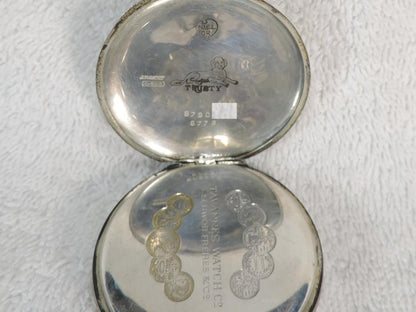 AVANNES TRUSTY Dog Mark Running Hand-Wound Pocket Watch Silver Unplated (0.900 Capsule)