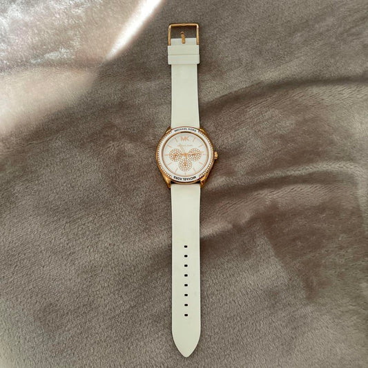 Michael Kors MK-424704 White Watch