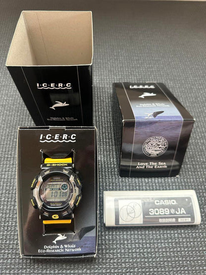 Beautiful Condition G-SHOCK CASIO 2009 Dolphin Whale Model