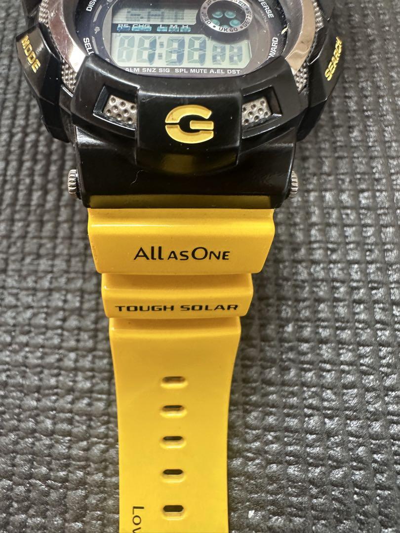 Beautiful Condition G-SHOCK CASIO 2009 Dolphin Whale Model