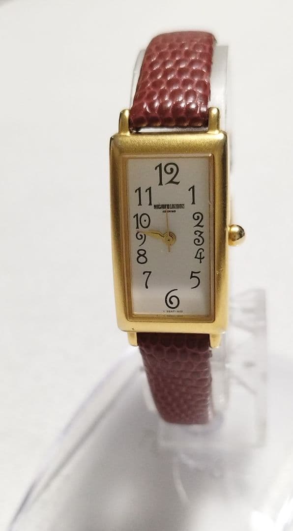 Mitsuko London KOSHINO Ladies Red Earrings Watch [Battery Replaced]