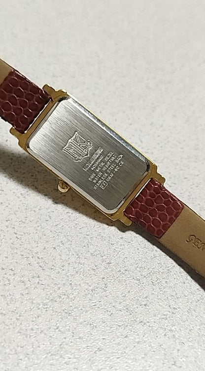 Mitsuko London KOSHINO Ladies Red Earrings Watch [Battery Replaced]