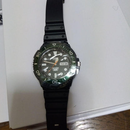 Overseas Exclusive Model MRW-230H-1E3VDF Diver Design New Unworn