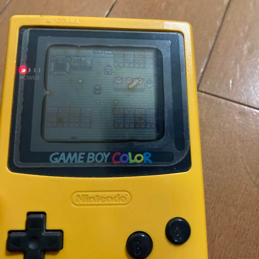 Game Boy Color Yellow & Pokémon Silver Soft Set