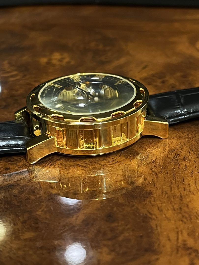 Om Burger Royal Classic Diamond Skeleton