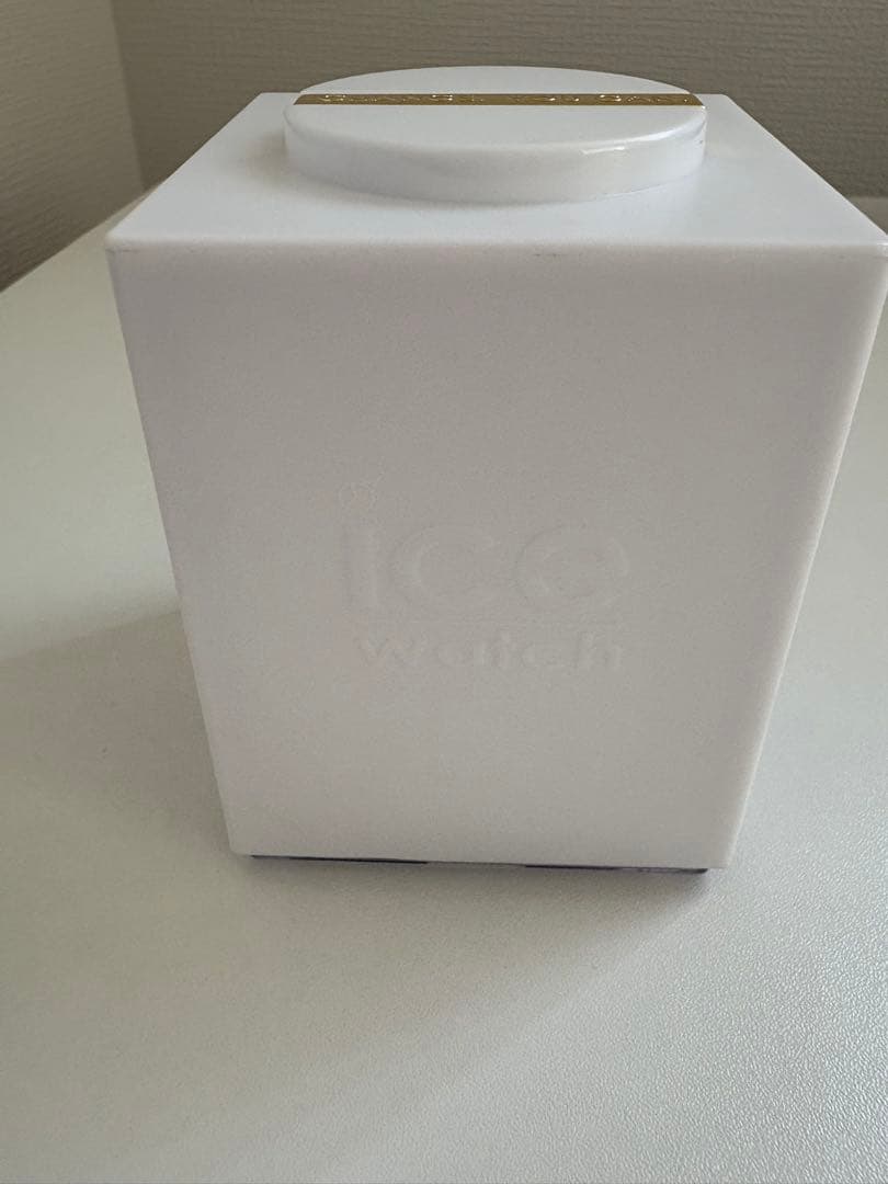 Unused New Ice Watch White Analog Watch