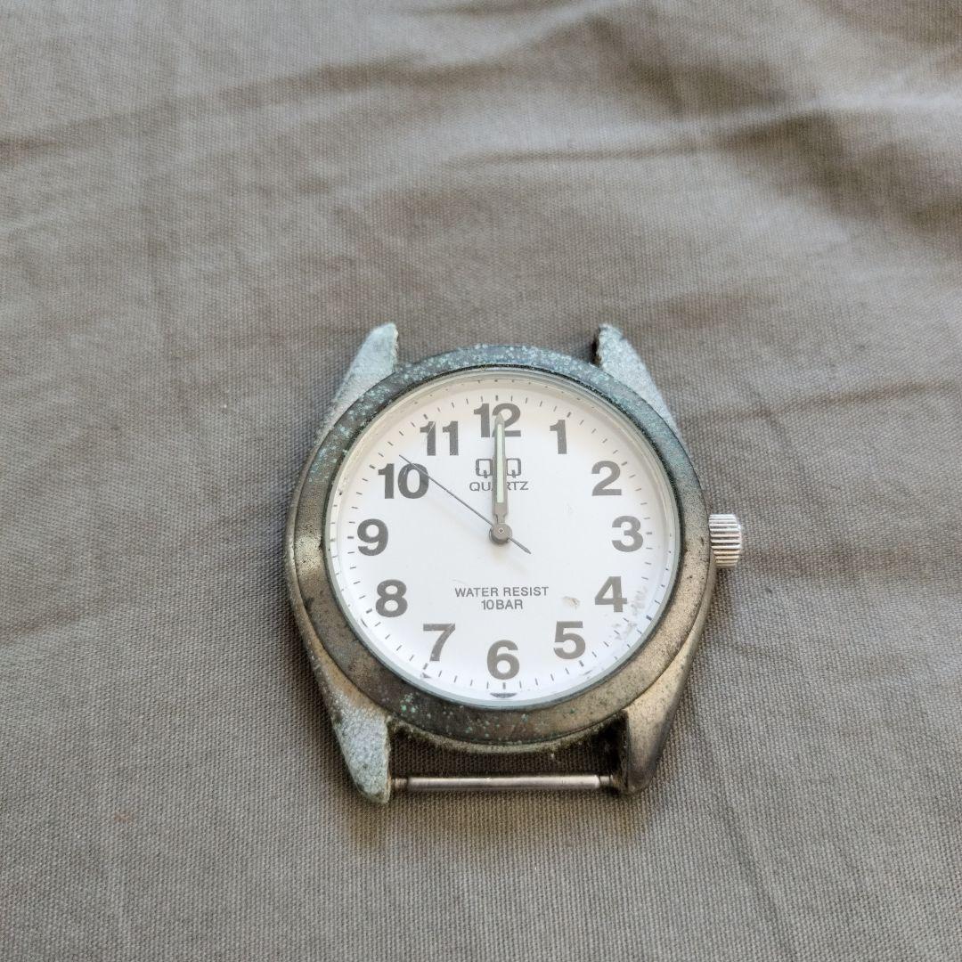 Q&Q Winding Watch White Dial 10BAR