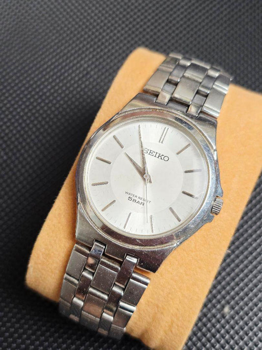 TM096 SEIKO Silver Quartz Watch 5BAR Water Resistant
