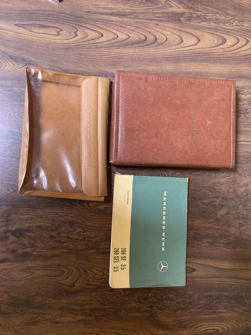 Mercedes-Benz 280SE 3.5 English Owners Manual and Rare Storage Box