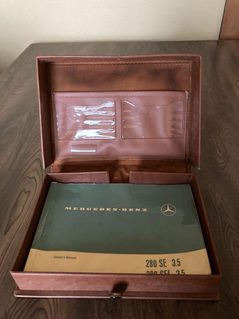 Mercedes-Benz 280SE 3.5 English Owners Manual and Rare Storage Box