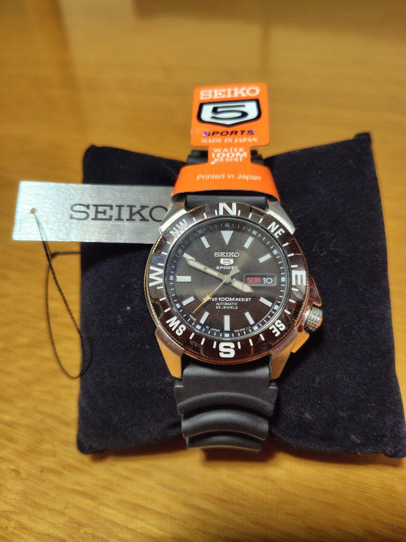 SEIKO 5 SNZE81J2