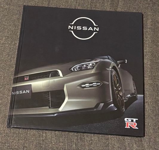 Nissan GT-R Catalog