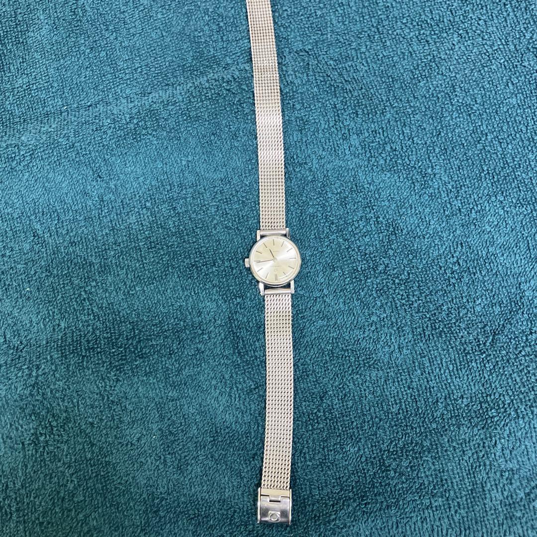 OMEGA Geneva Round Ladies Winding Watch