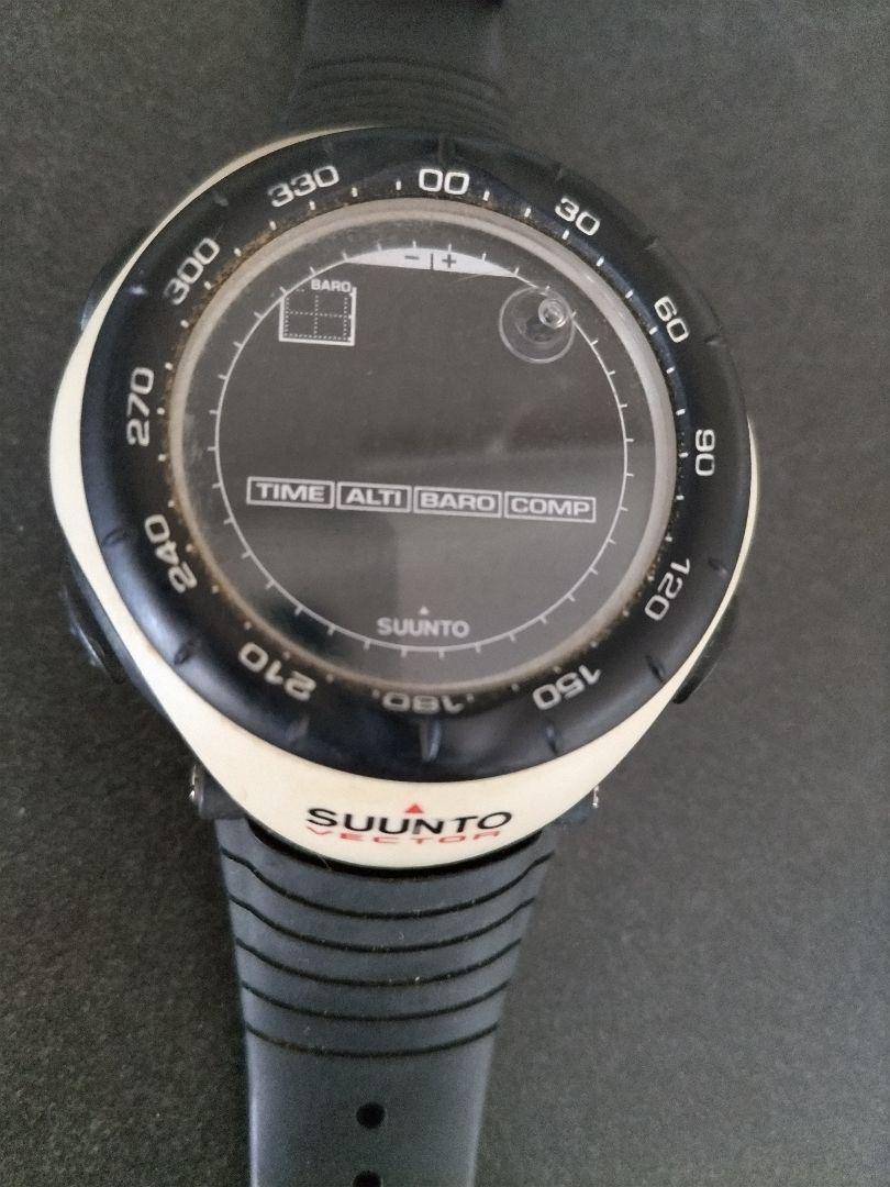 SUUNTO Suunto Digital Watch with Altimeter