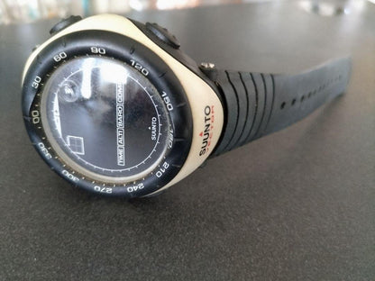 SUUNTO Suunto Digital Watch with Altimeter