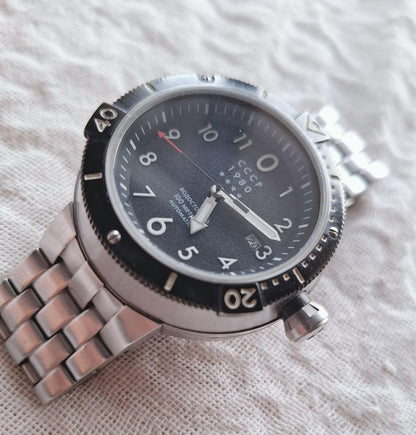 Nice! Discounted Divers Watch CCCP Automatic Winding Watch 100m Water Resistant