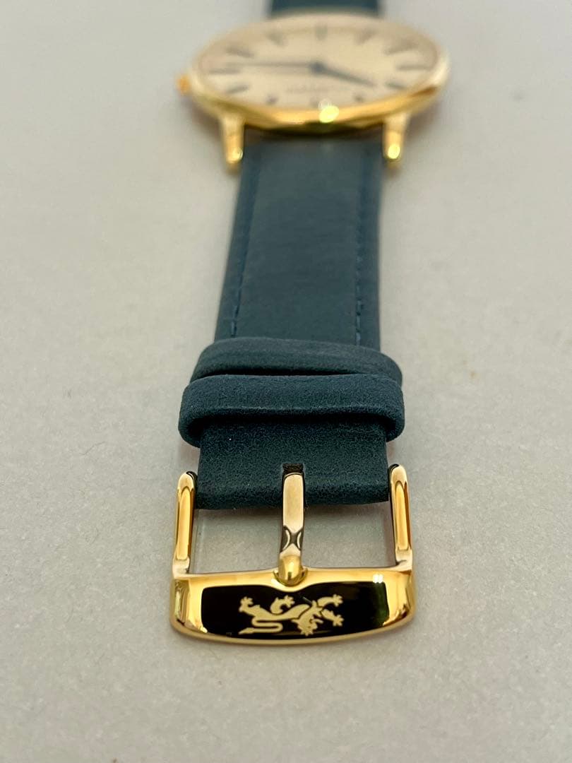 [Unused item] LARSEN Oliver 39mm Belt 2 Set New Battery Replacement After Shipping