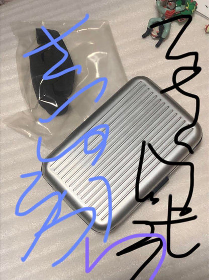This one too... it's going to be gone soon, isn't it. I've understood what this item is