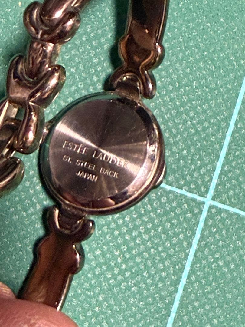 52:Estiloader Quartz Watch White Dial Metal