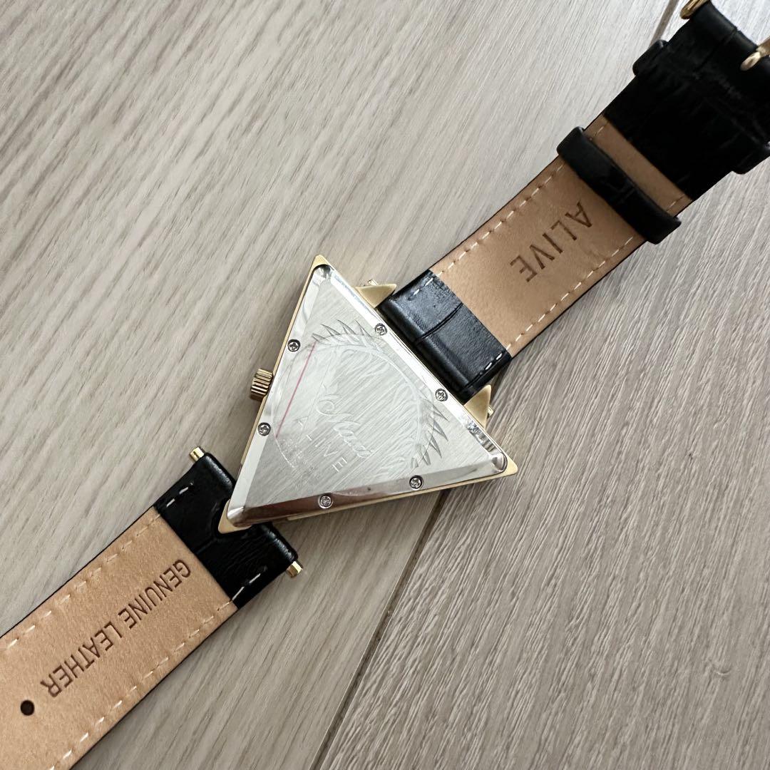 Maxi × ALIVE Collaboration watch