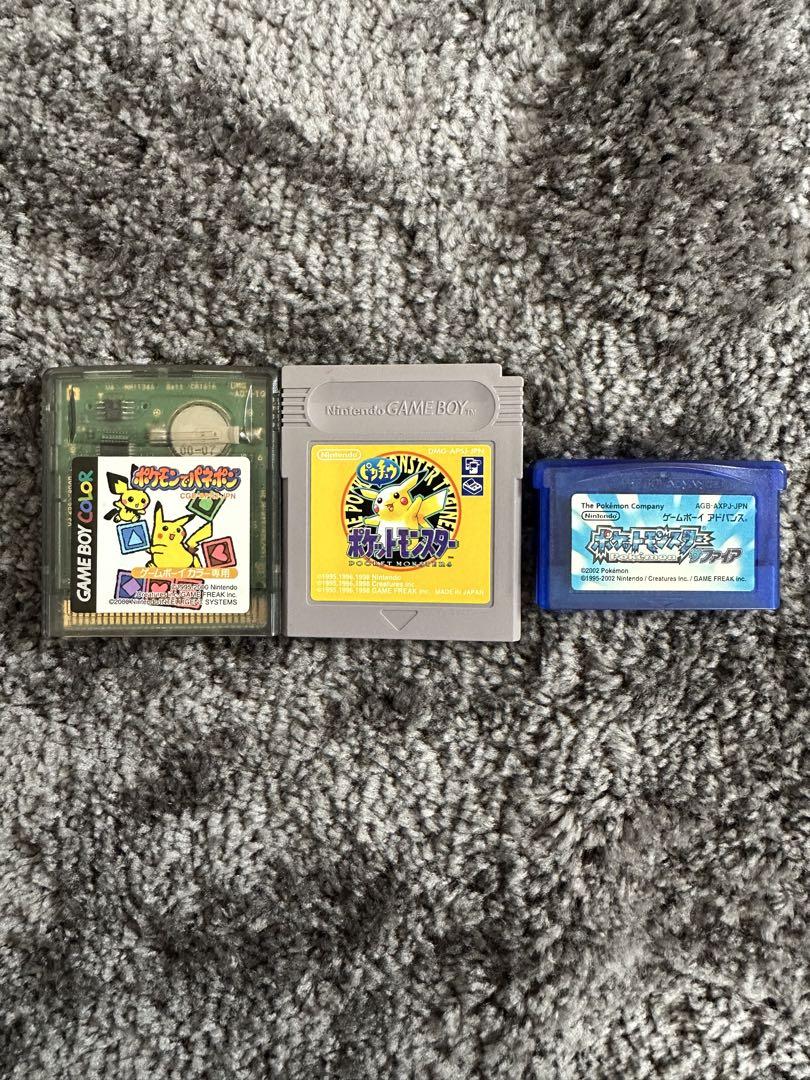 A set of 3 Pokémon game software. Game Boy, Game Boy Color, and Game Boy Advance games.
Do you want to play nostalgic Pokémon games again?
There are no boxes, instruction manuals, only body sales
I have been storing it at home
Since the body is not available, it is not possible to confirm the operation
Thank you for looking at it.