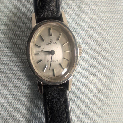 Omega Geneve Hand-Wound Watch Silver/Black